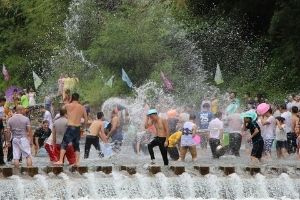 Songkran: Il Festival dell'acqua in Thailandia